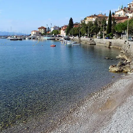 דירה - Volosko 7912a *