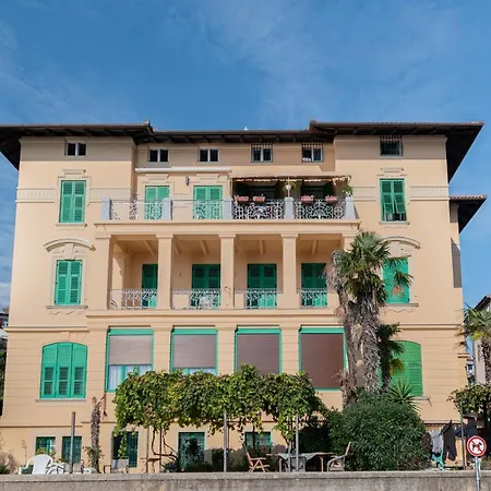 - Volosko 7912a דירה אופטיה