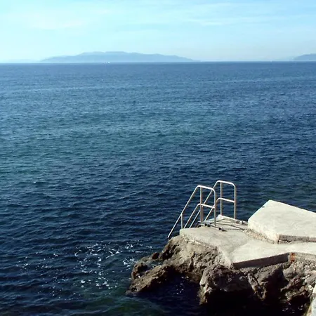 - Volosko 7912a Lägenhet